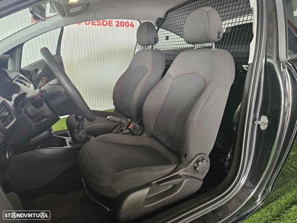 Opel CORSA-E VAN IVA DEDUTÍVEL - 11