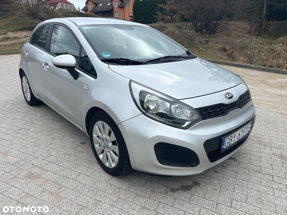 Kia Rio 1.2 Attract - 2