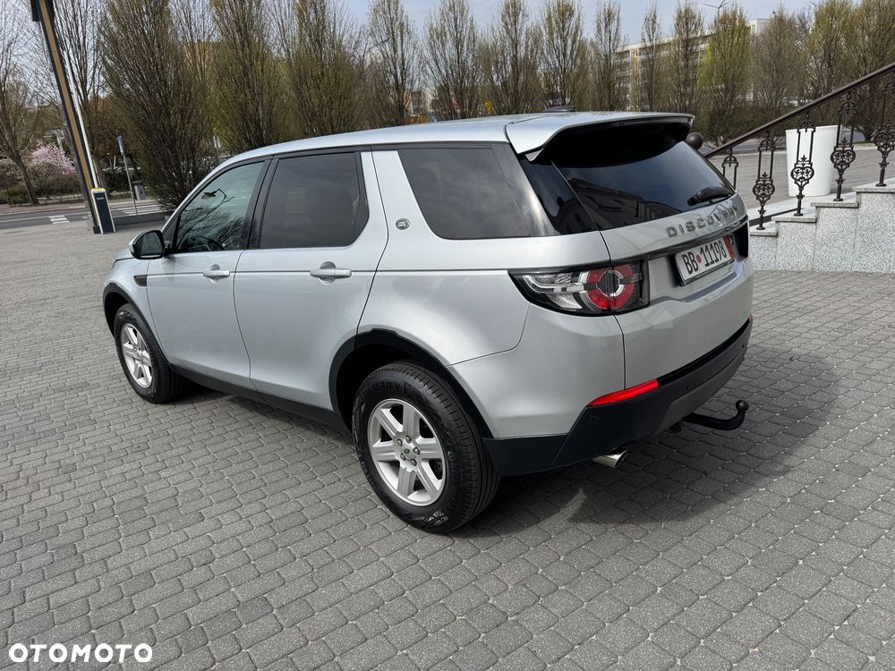 Land Rover Discovery Sport TD4 HSE Luxury - 12