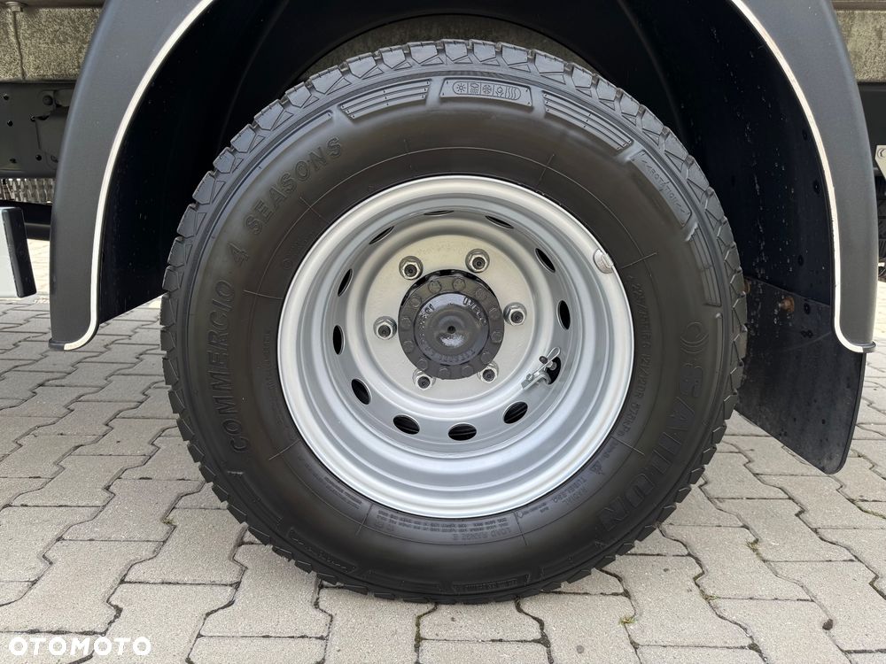 Iveco Daily‼️72C18‼️2021r 3.0 HI-MATIC Chłodnia/Mroźnia zakres -32C THERMO KING V-500 MAX Źródło Zasilania 400V Grube Ściany/Podłoga Przegroda komorowa‼️ Full LED na bliźniaku Salon Polska DMC7200kg - 13