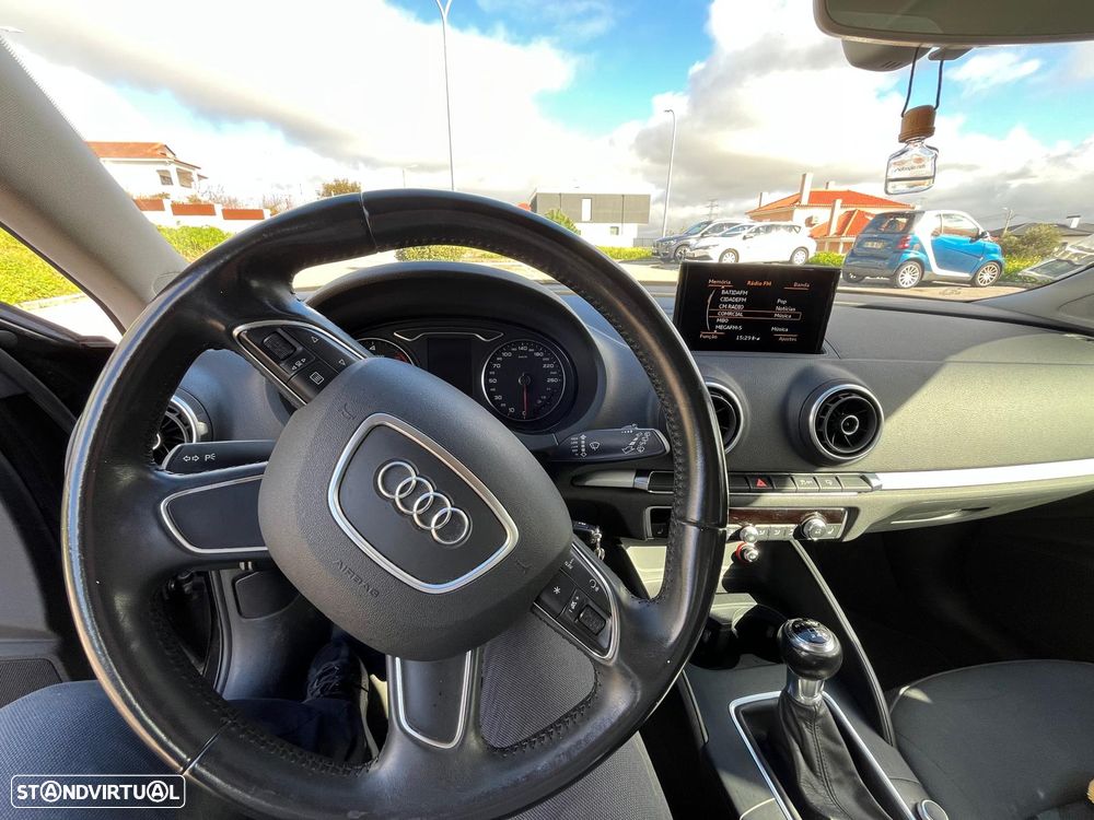 Audi A3 Sportback 1.6 TDI - 7