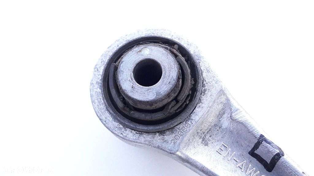 WAHACZ TYLNY BMW E90 E91 E92 M3 E82 M1 PRAWY - 2
