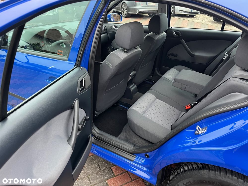 Skoda Octavia 1.6 Automatik Ambiente - 15