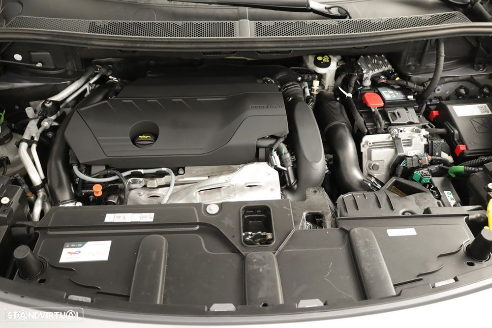 Peugeot 3008 1.6 Hybrid Allure Pack e-EAT8 - 24