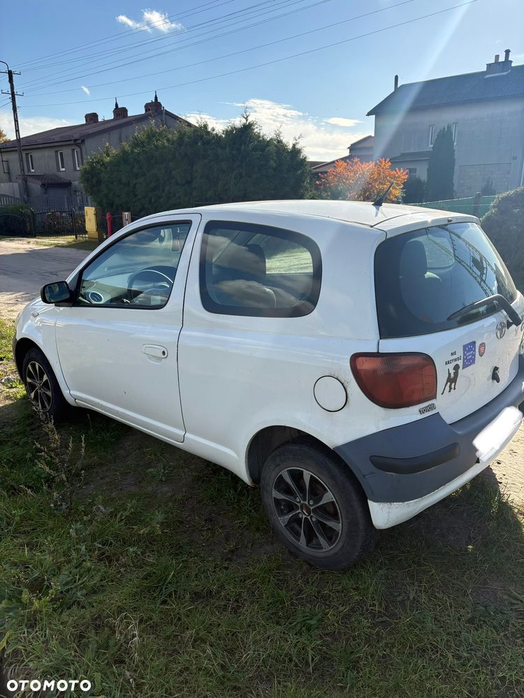 Toyota Yaris 2003 photo 5