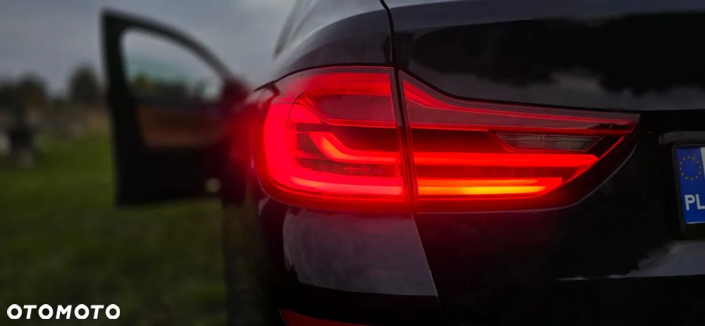 BMW Seria 5 520i - 7