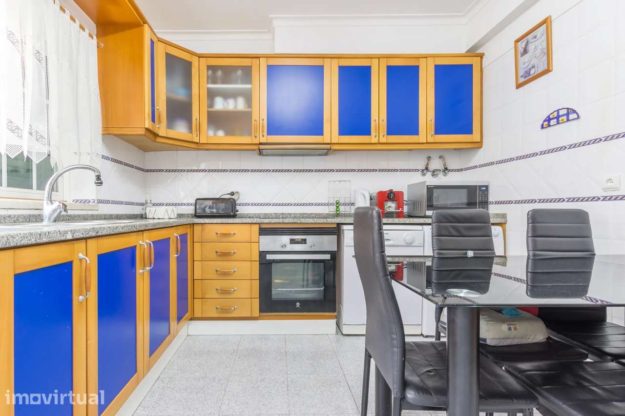 Quinta do Conde - Moradia Geminada de 4 assoalhadas - Grande imagem: 5/24