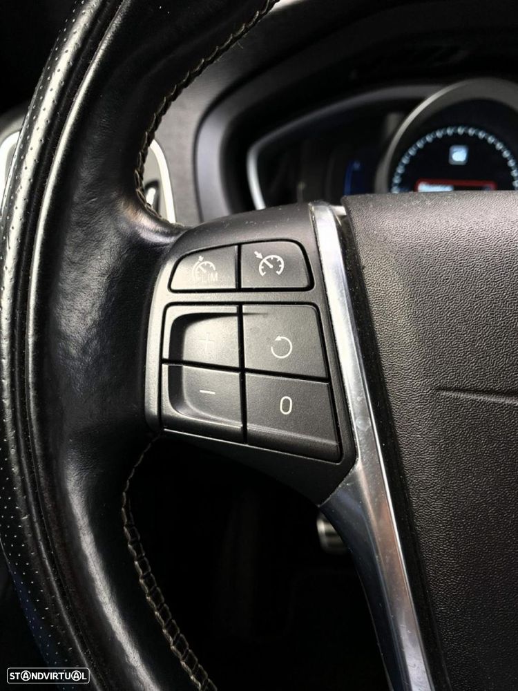 Volvo V40 1.6 D2 R-Design - 20