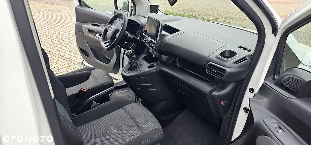 Toyota Proace City Verso 1.5 D-4D Family - 19