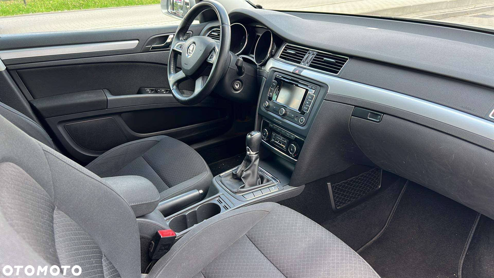 Skoda Superb - 30