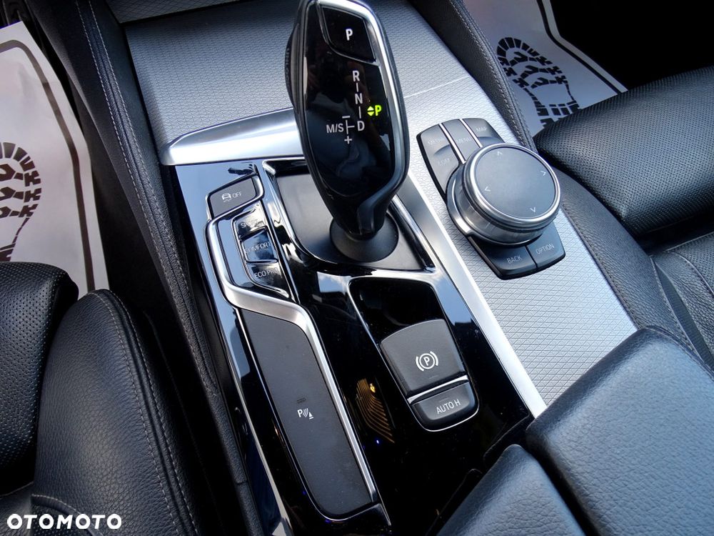 BMW Seria 5 520d Efficient Dynamics Edition - 21