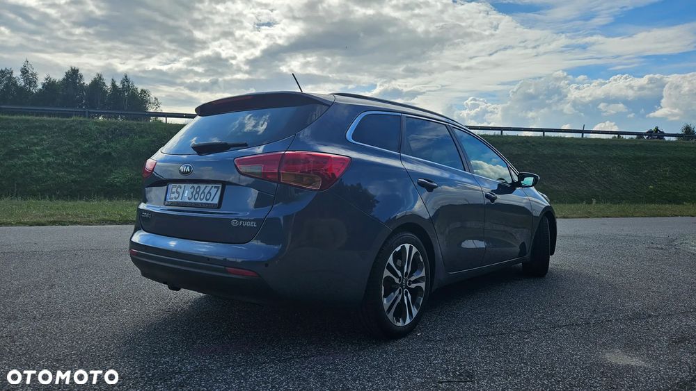 Kia Ceed 1.6 GDI DCT Spirit - 3