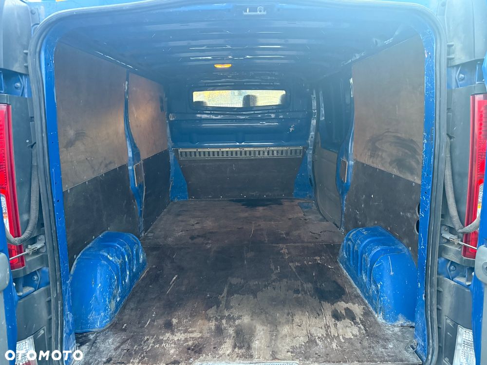 Renault Trafic 2.0dci long długi zarejestrowany - 7