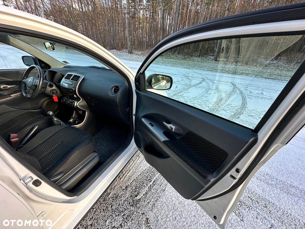 Toyota Urban Cruiser 1.33 4x2 Life - 28