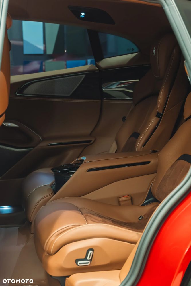 Ferrari Purosangue - 18