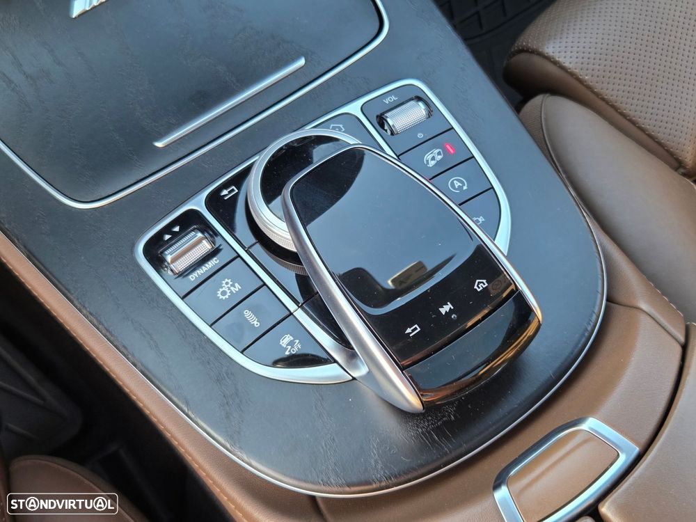 Mercedes-Benz E 63 AMG S 4-Matic+ - 40