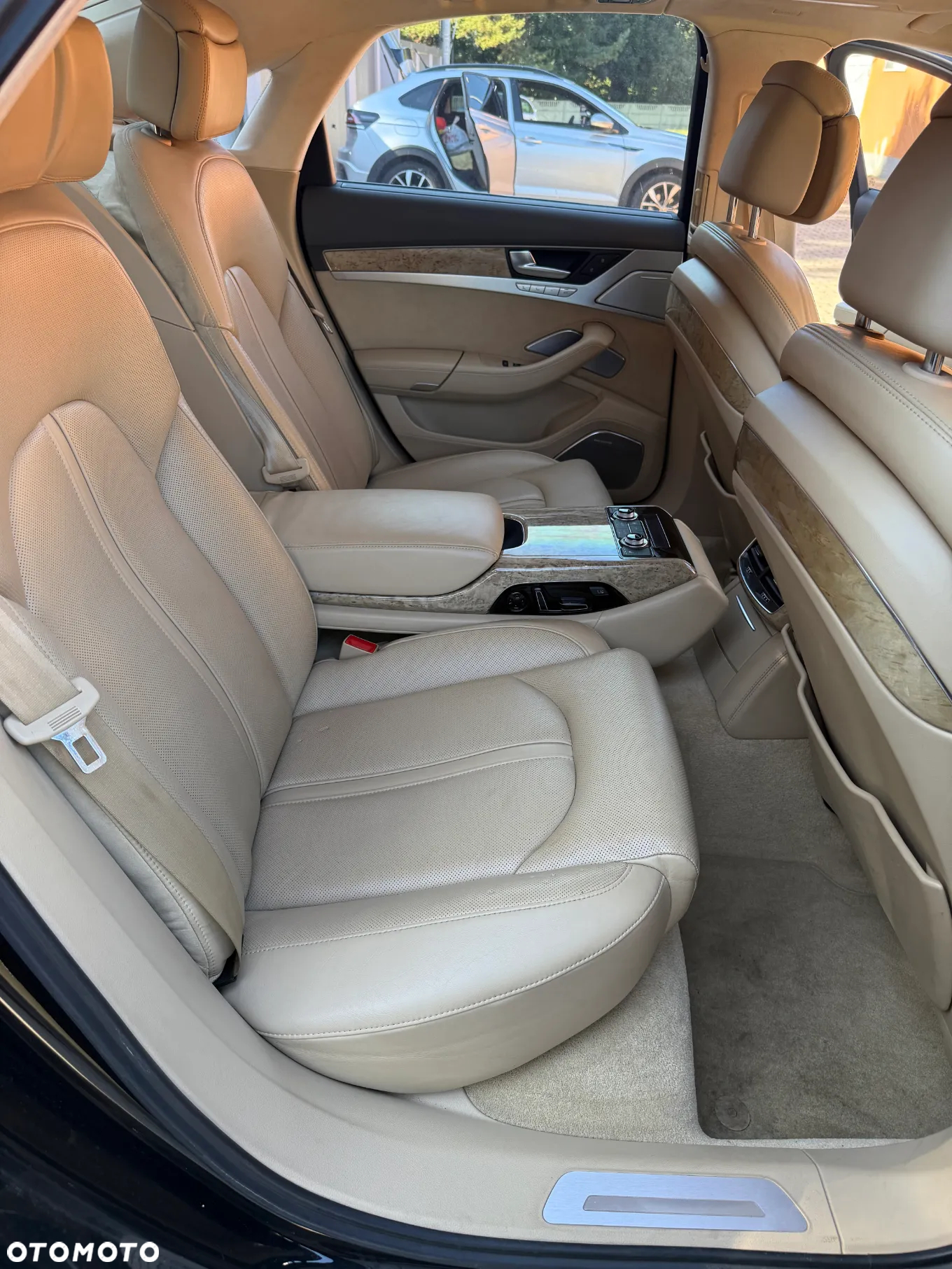 Audi A8 4.2 TDI Quattro - 23