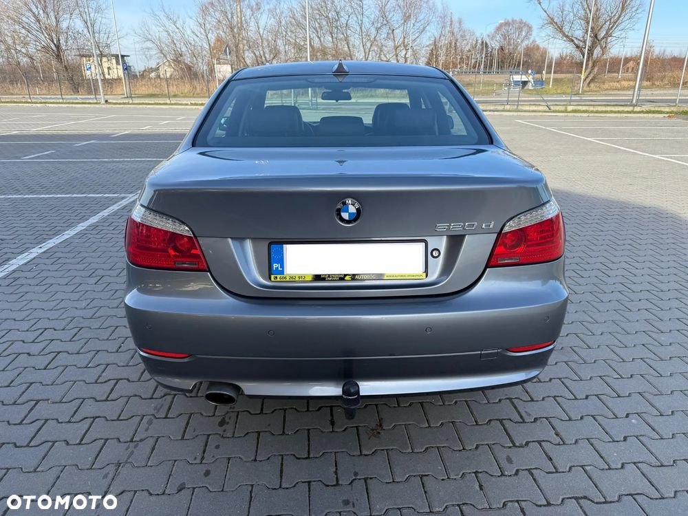 BMW Seria 5 520d - 9