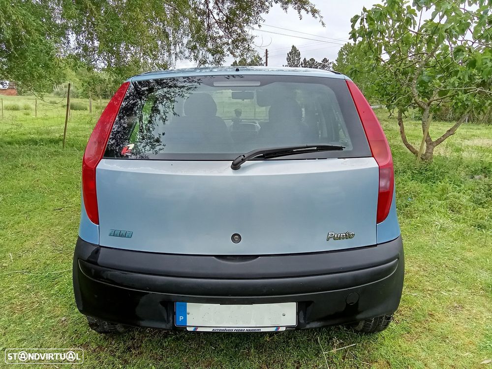 Fiat Punto 1.2 60 Active - 4