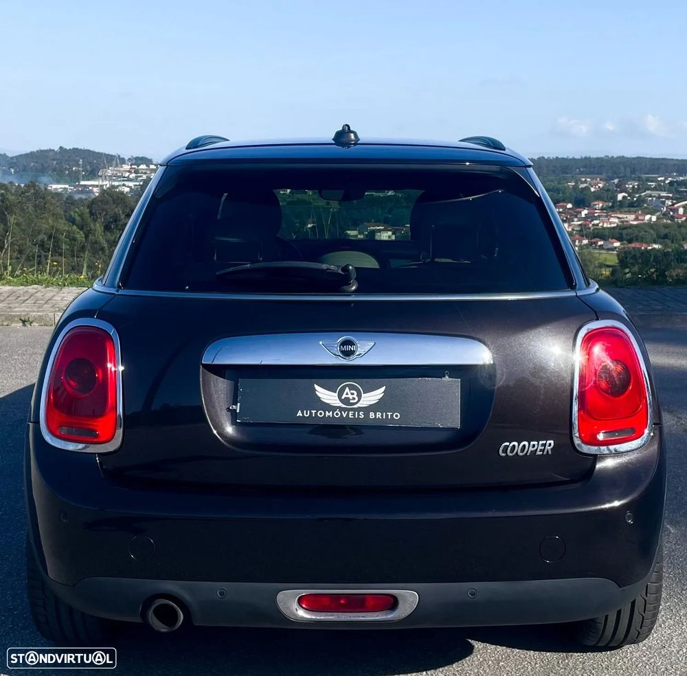 MINI 5 Portas Cooper Aut. - 4