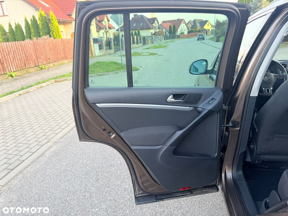 Volkswagen Tiguan - 24