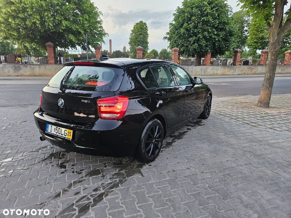 BMW Seria 1 - 19