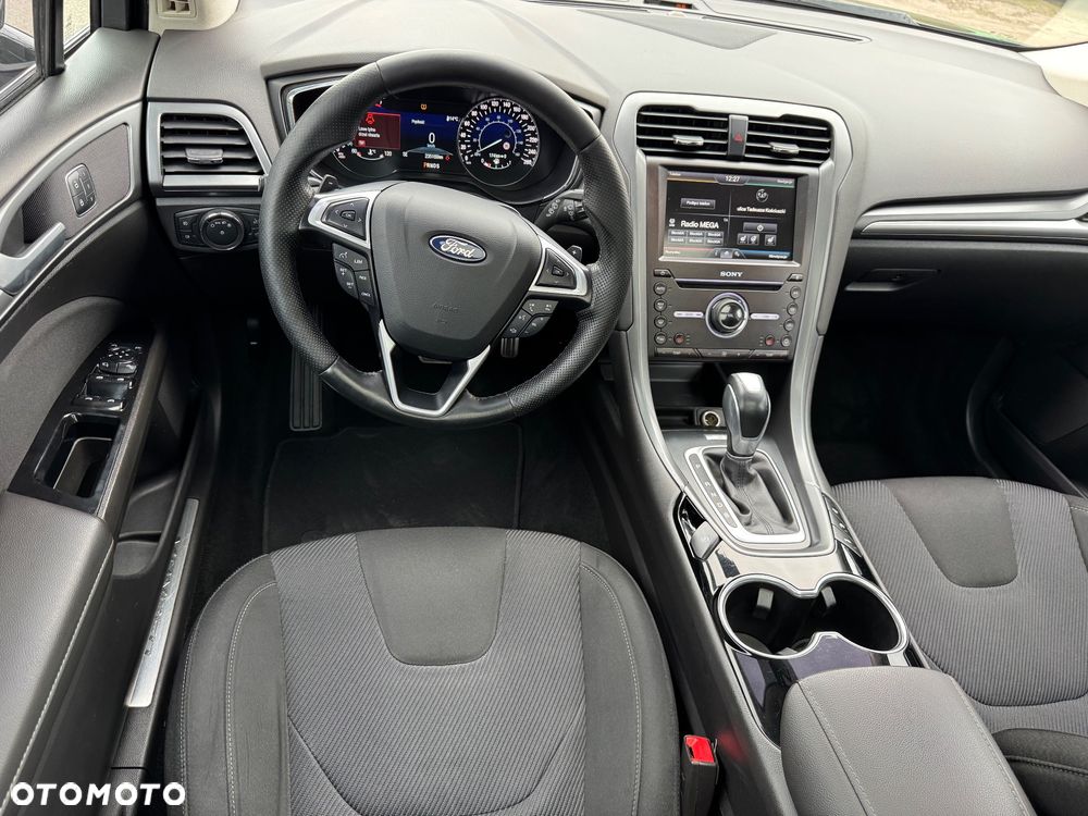 Ford Mondeo 2.0 TDCi Titanium PowerShift - 23