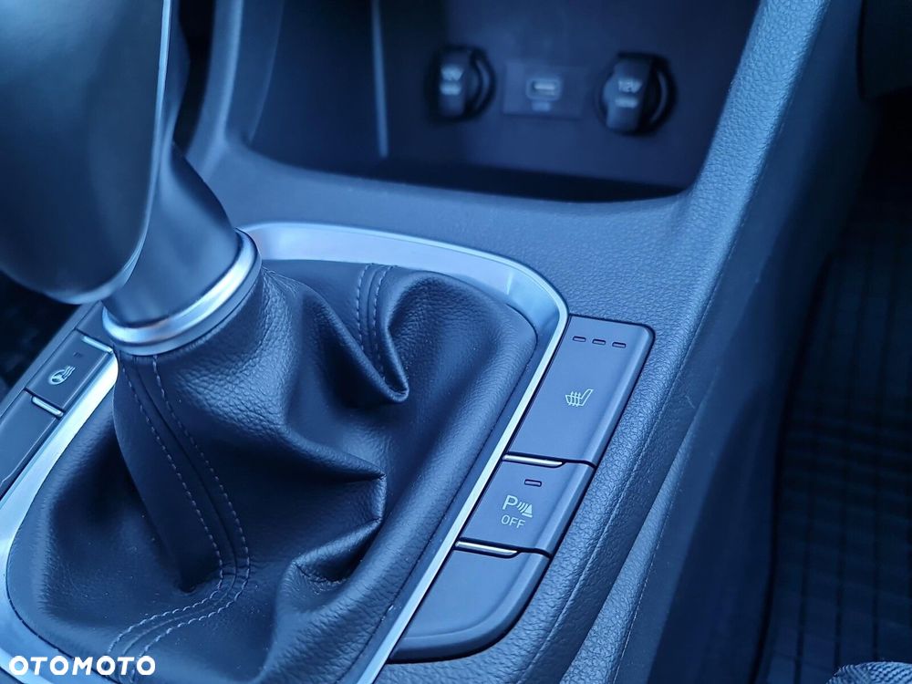 Hyundai i30 1.0 T-GDI Smart - 25