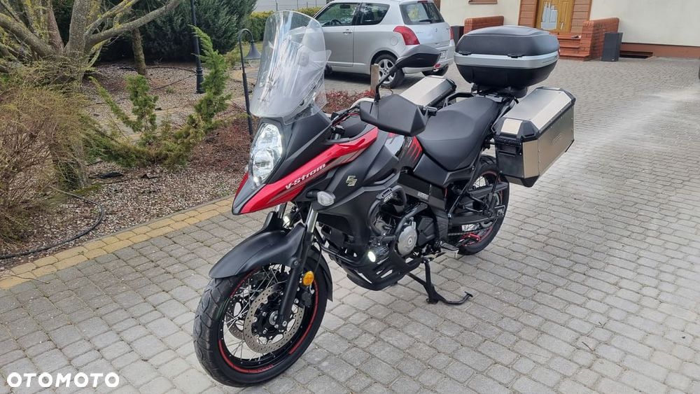 Suzuki V-STROM - 1