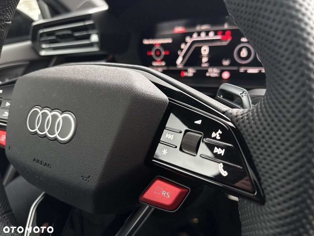 Audi RS3 Sportback TFSI Quattro S tronic - 11
