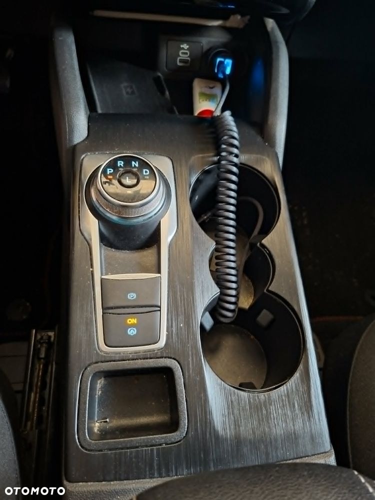 Ford Kuga - 21
