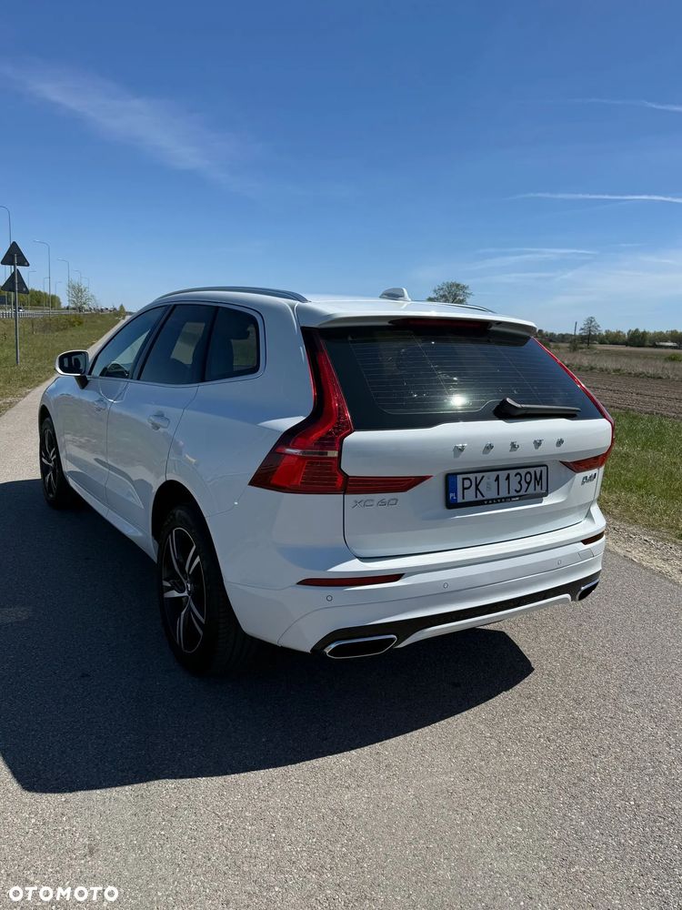 Volvo XC 60 D4 R-Design - 22