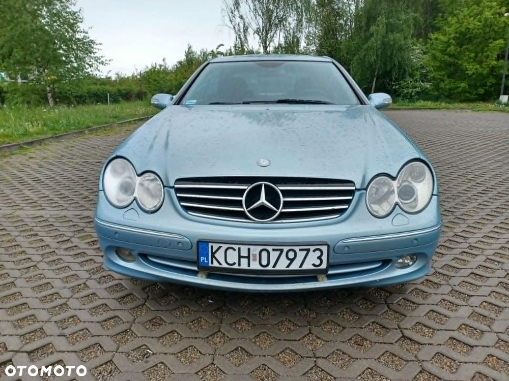 Mercedes-Benz CLK - 16
