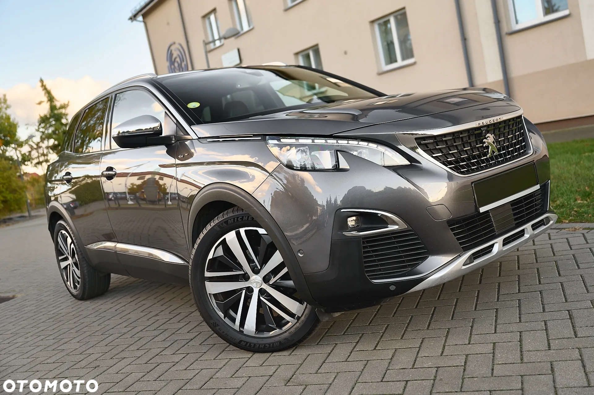 Peugeot 3008 2.0 BlueHDi GT S&S EAT8 - 3