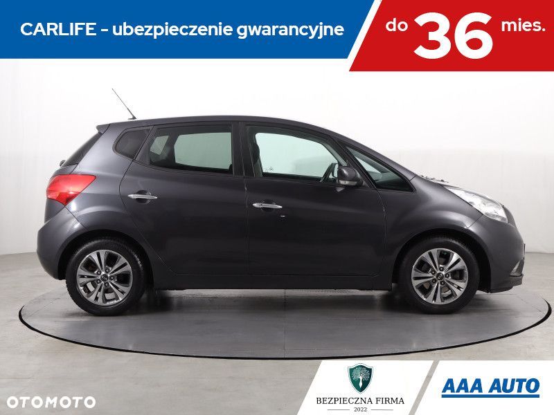 Kia Venga - 7