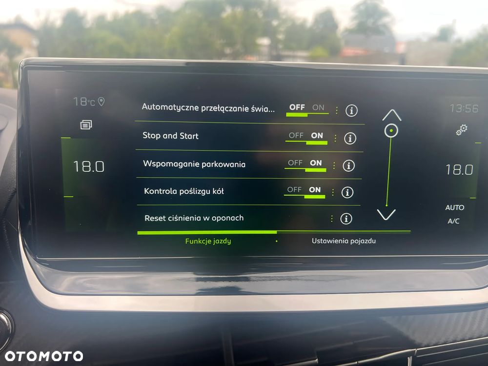 Peugeot 2008 1.2 PureTech GT Line S&S EAT8 - 28