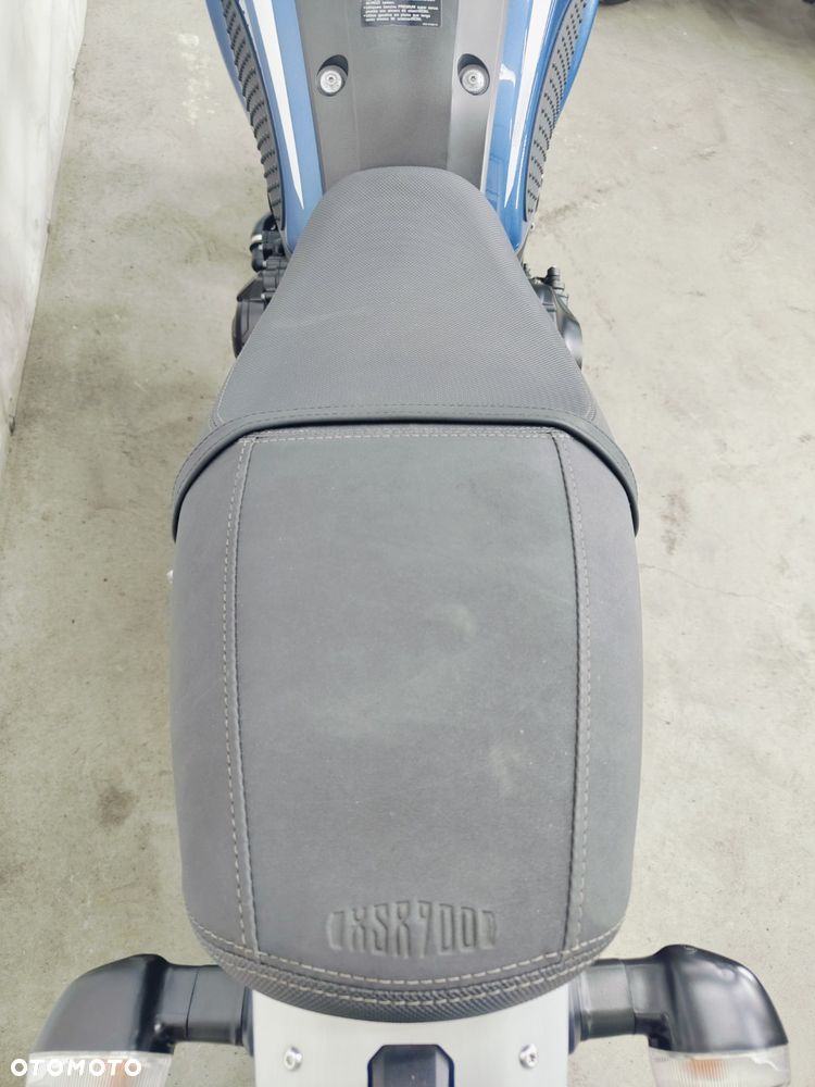 Yamaha XSR - 12