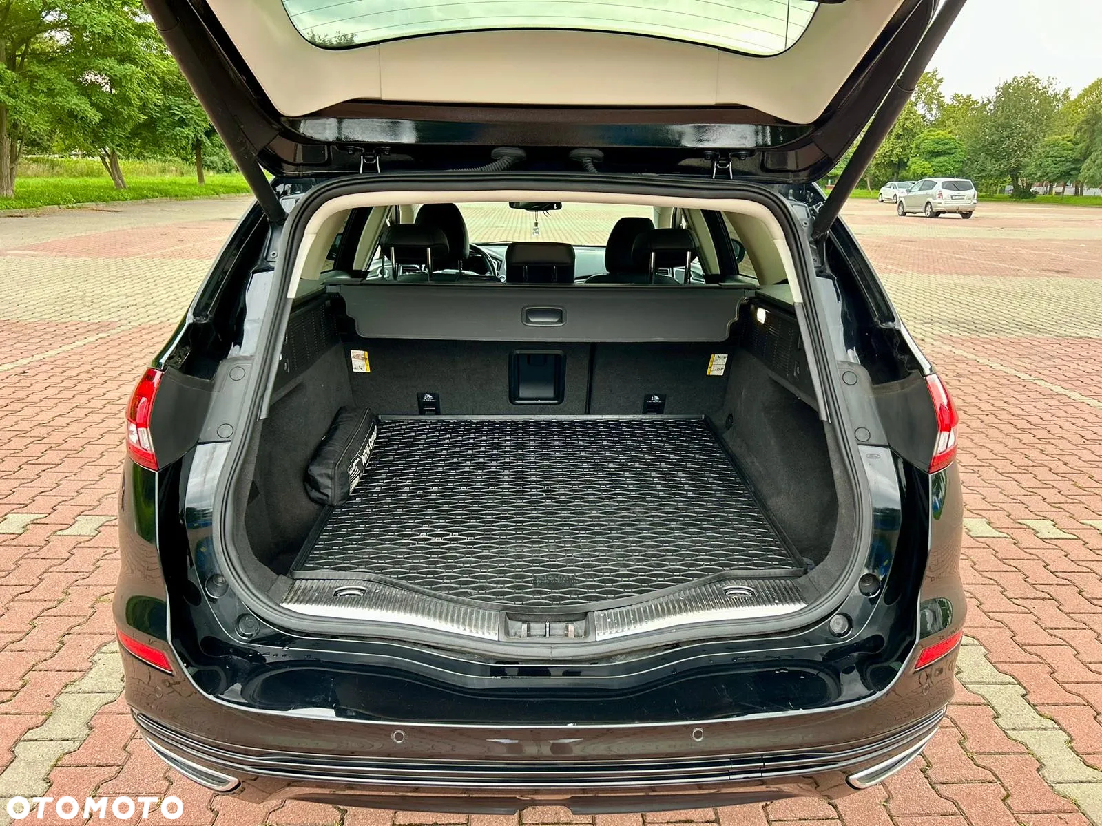 Ford Mondeo 2.0 EcoBlue Titanium - 39