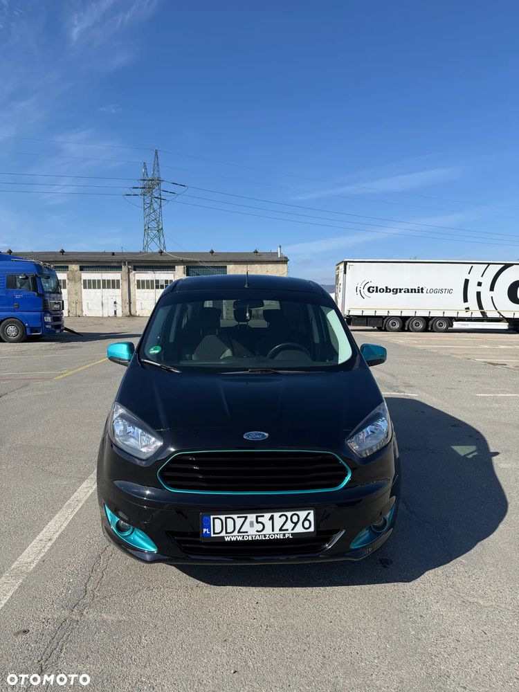 Ford Tourneo Courier - 11