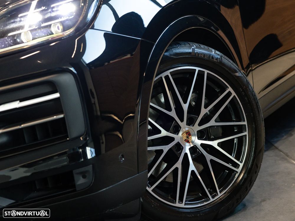 Porsche Cayenne E-Hybrid - 15