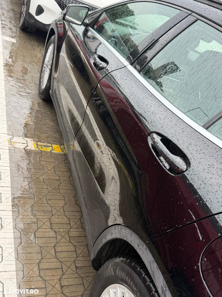 Mercedes-Benz GLA - 10