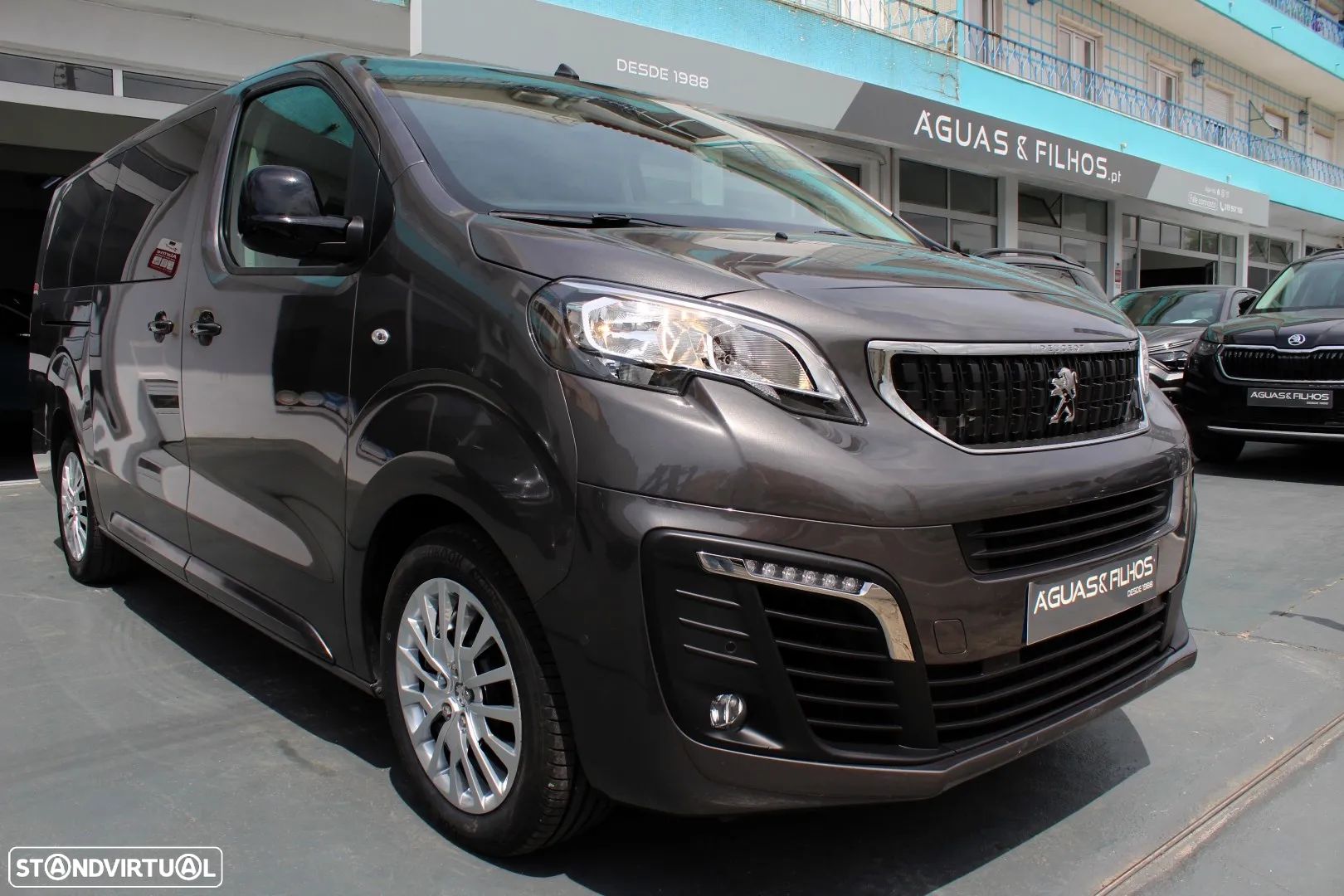 Peugeot Traveller 1.5 BlueHDi L2H1 Active Standard - 1