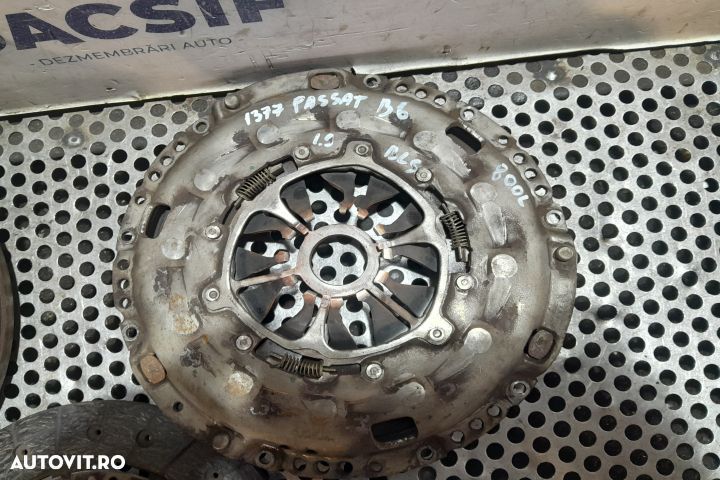 Kit ambreiaj 323064110 323064110 Volkswagen VW Passat B6 [2005 - 2010 - 2