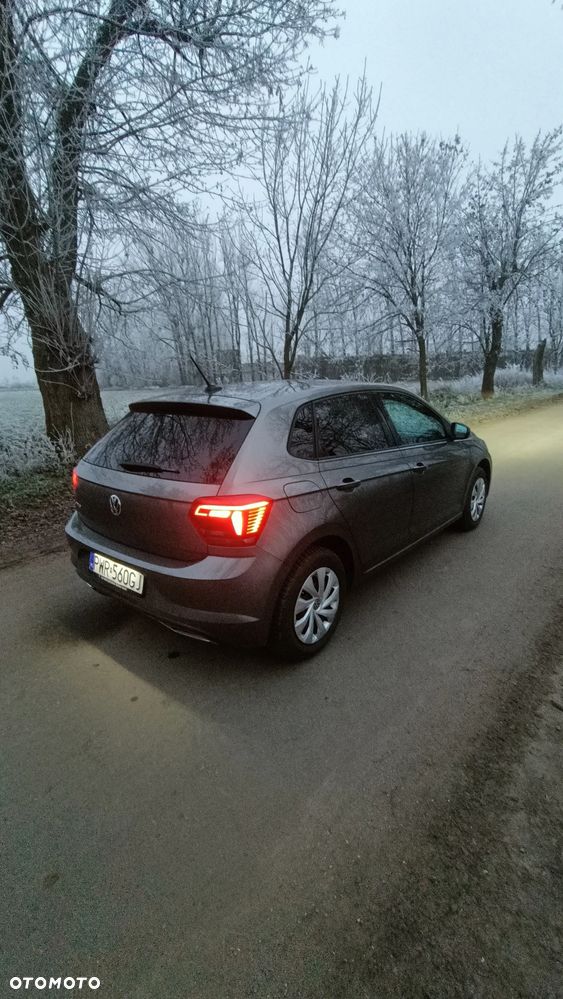 Volkswagen Polo - 11