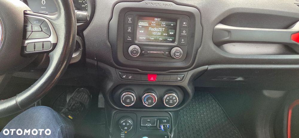 Jeep Renegade - 11
