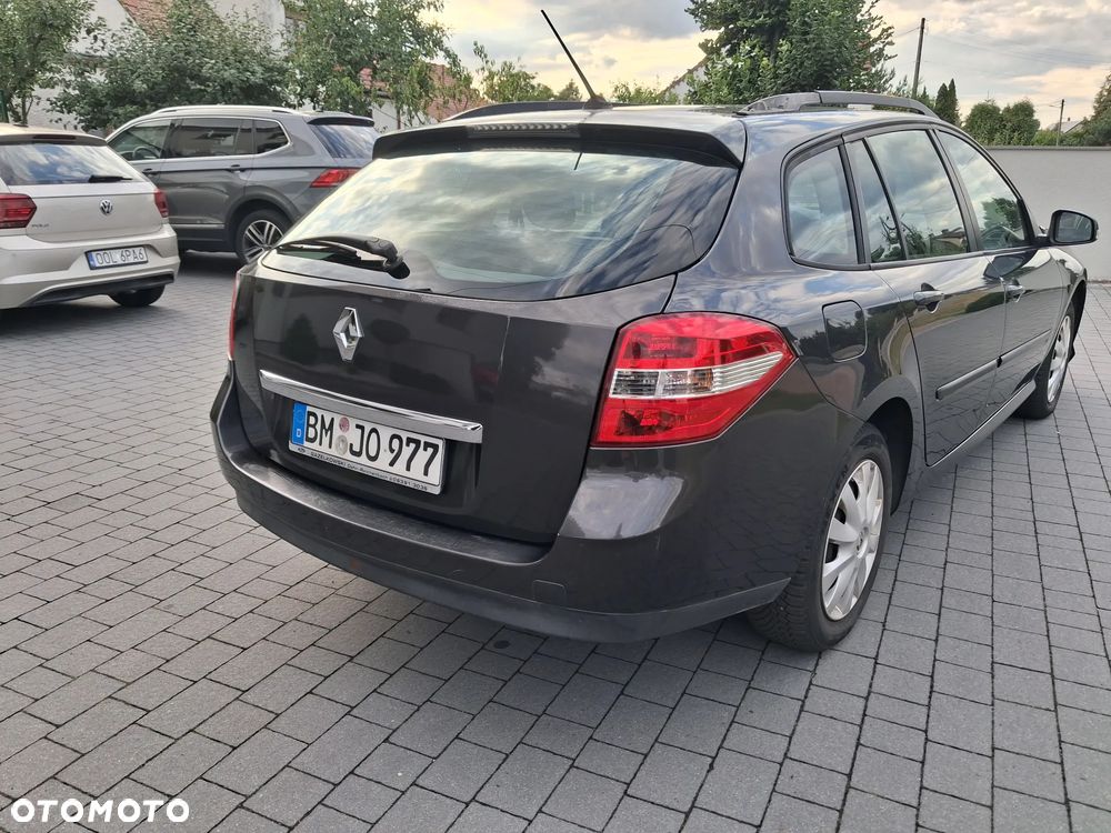 Renault Megane 1.5 dCi Dynamique - 3