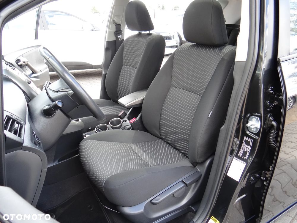 Toyota Verso 1.8 7-Sitzer Skyview Edition - 23