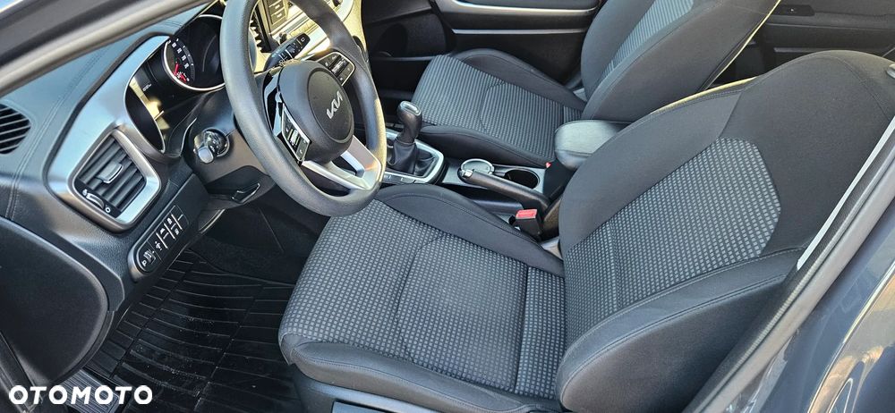 Kia Ceed 1.0 T-GDI 120 OPF Nightline Edition - 19