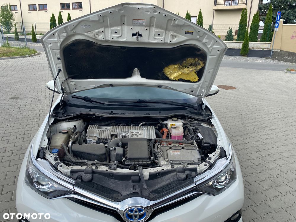 Toyota Auris 1.8 Executive - 38