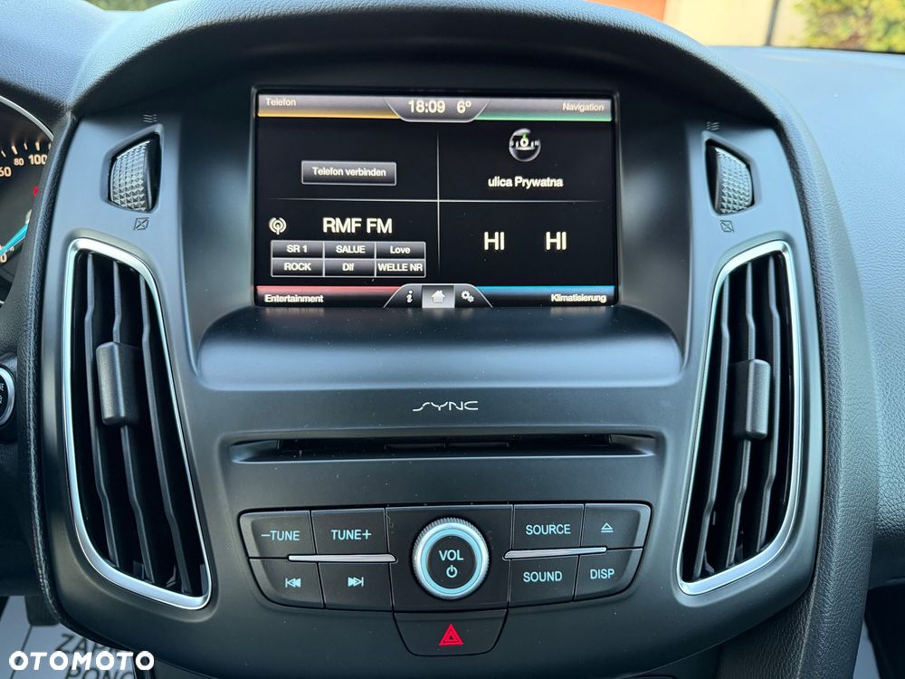 Ford Focus 1.0 EcoBoost Titanium - 25